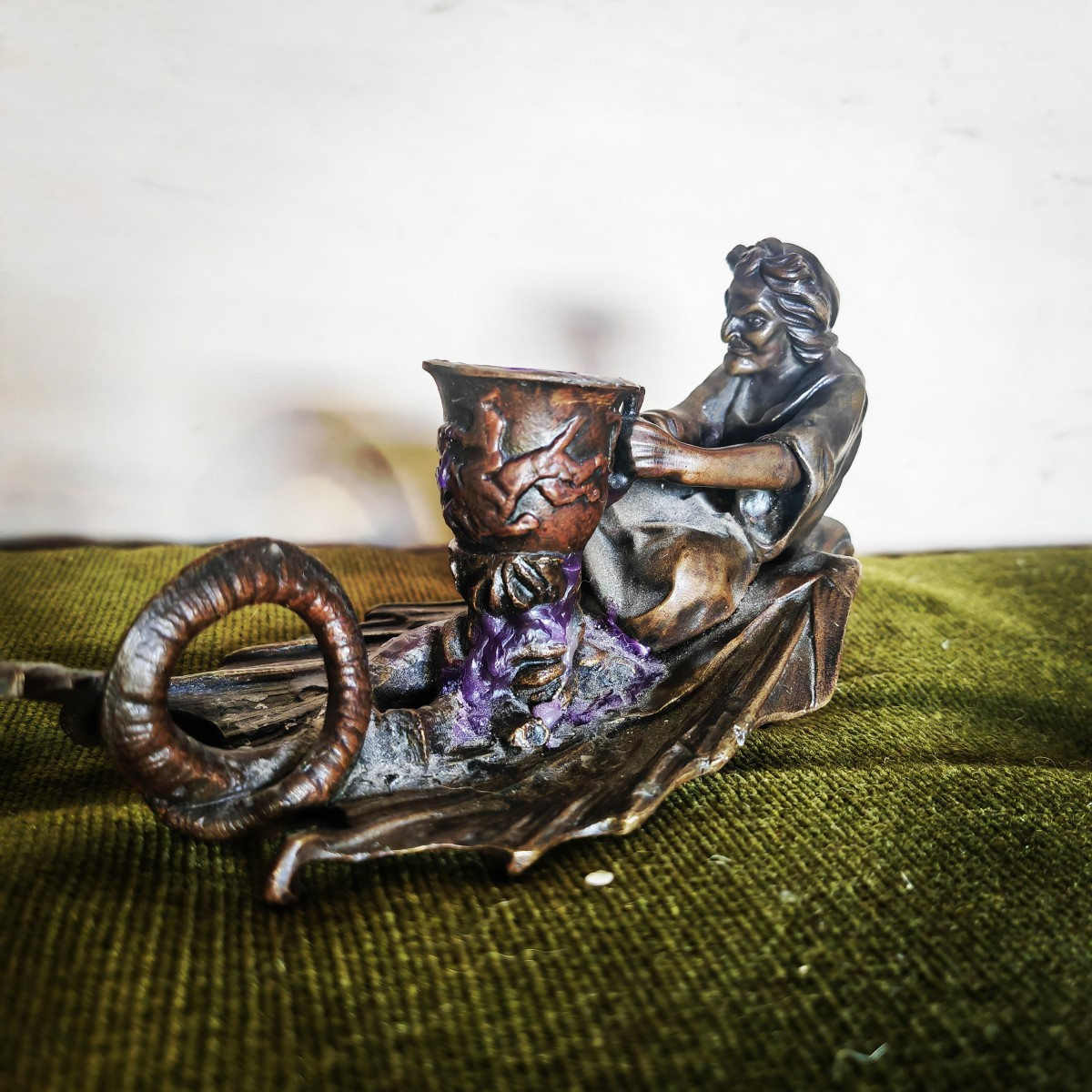 Rare Bougeoir Démoniaque Chambrière Sorcière et Hippogriffe, Bronze Grande Qualité XiXe siècle -photo-3