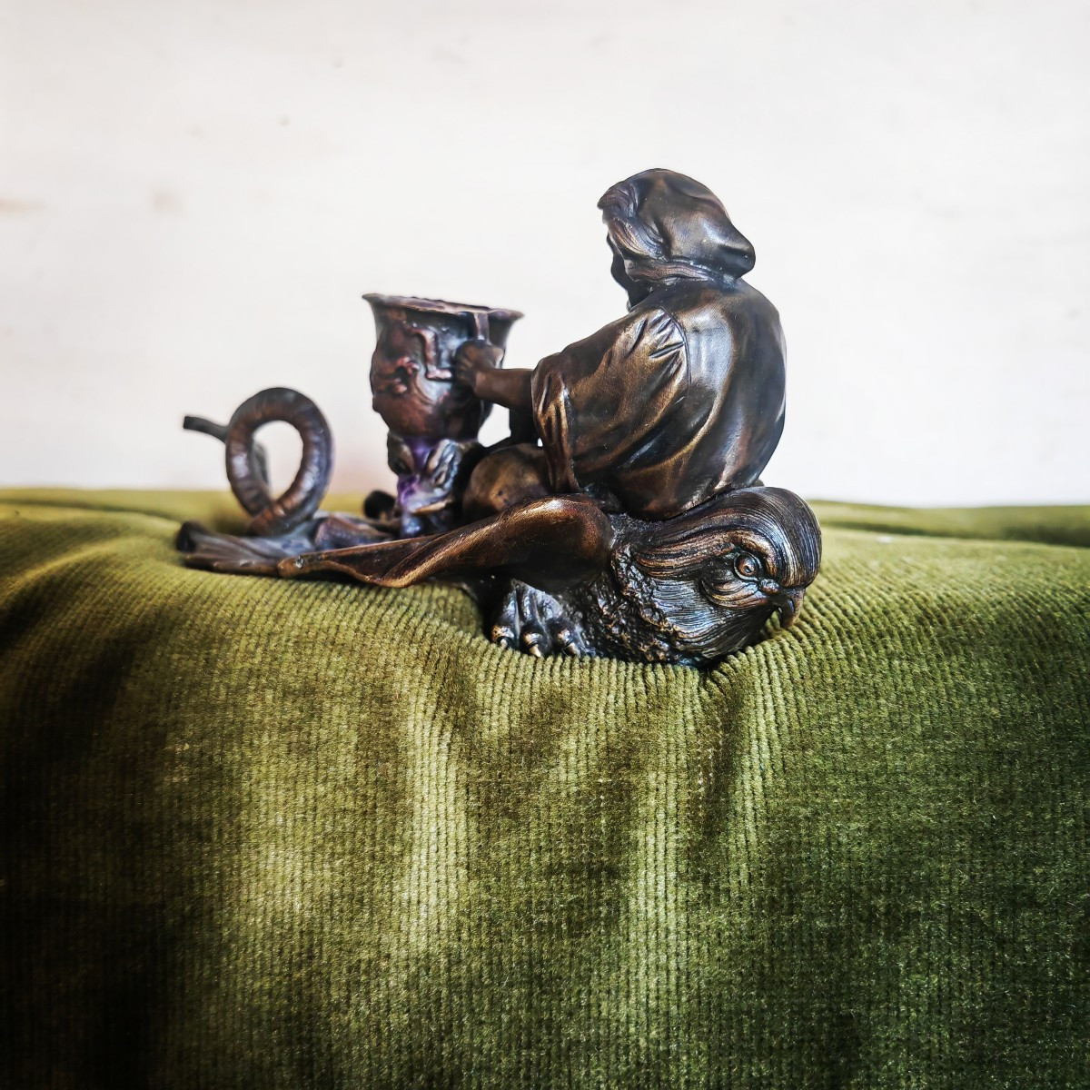 Rare Bougeoir Démoniaque Chambrière Sorcière et Hippogriffe, Bronze Grande Qualité XiXe siècle -photo-1