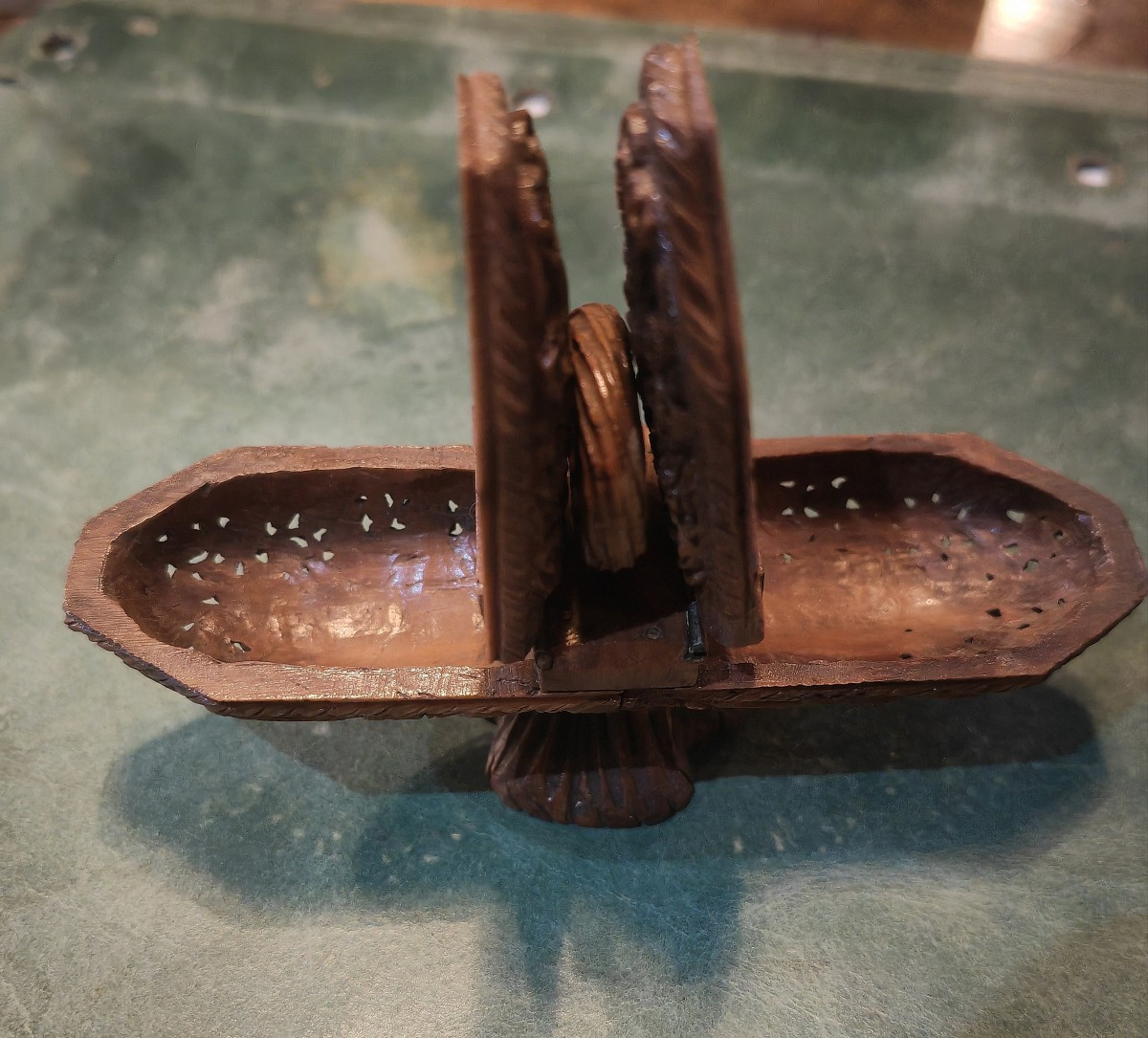 Rare Double Fly Box, Carved Corozo Nut, Integrated Mirrors, Folk Art, Circa 1820-photo-4