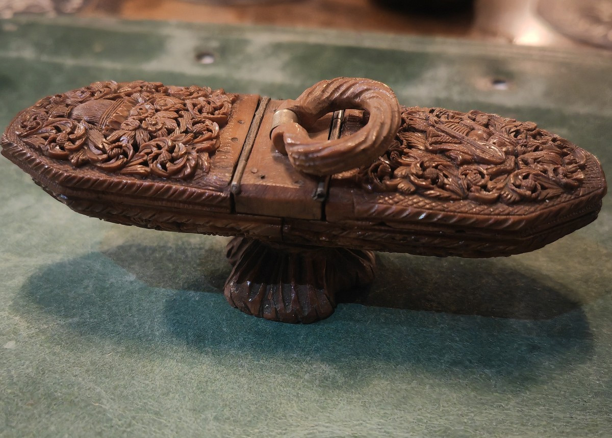 Rare Double Fly Box, Carved Corozo Nut, Integrated Mirrors, Folk Art, Circa 1820