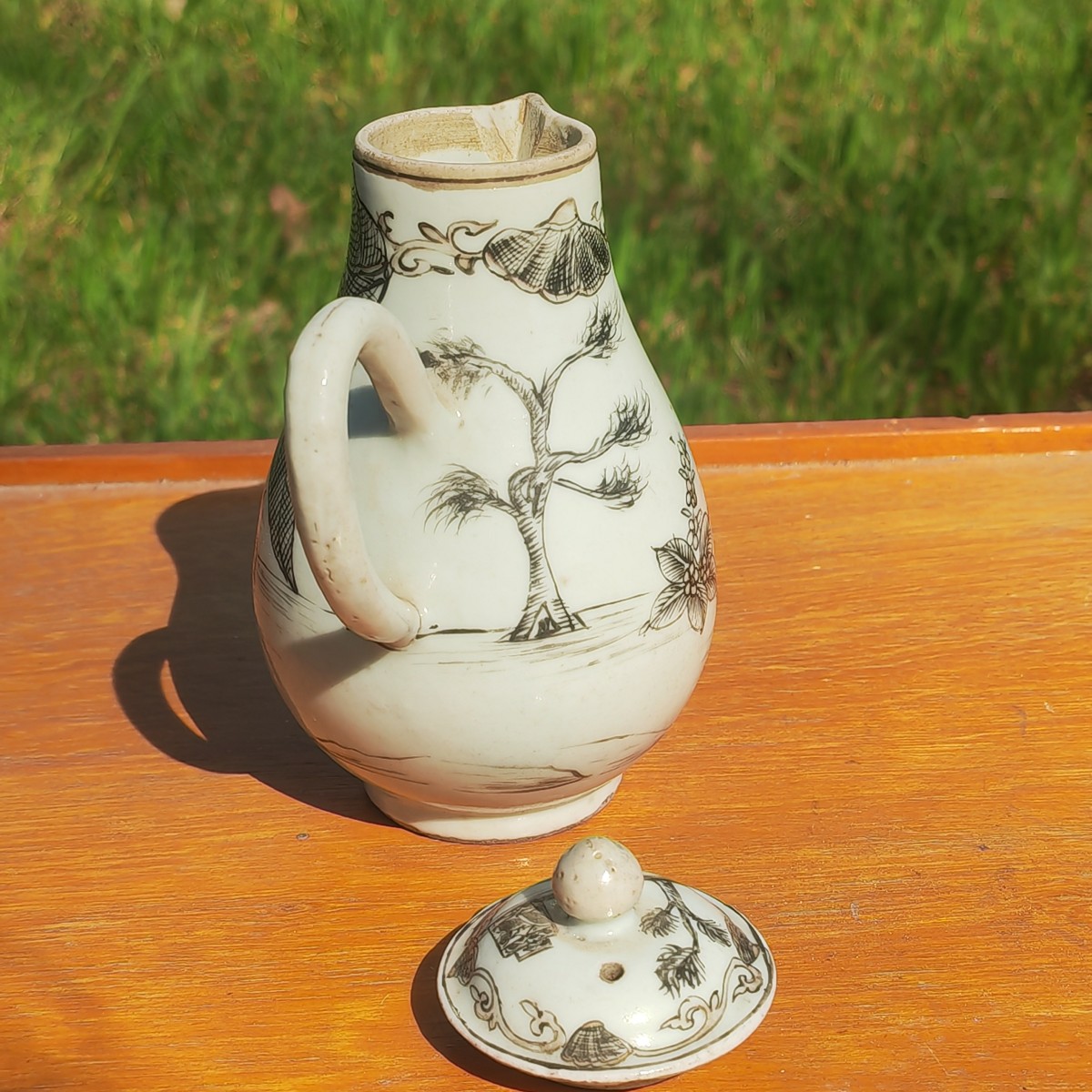 Joli Pot à Lait, Porcelaine de Chine, Cie des Indes, Décor Grisaille Amour et Fidélité, XVIIIe -photo-3