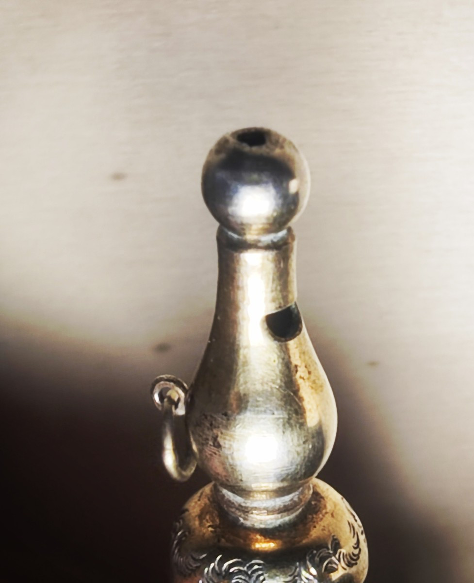 Pretty Silver & Vermeil Rattle Whistle, Floral Decor & Bells, Europe XIXth Century-photo-1