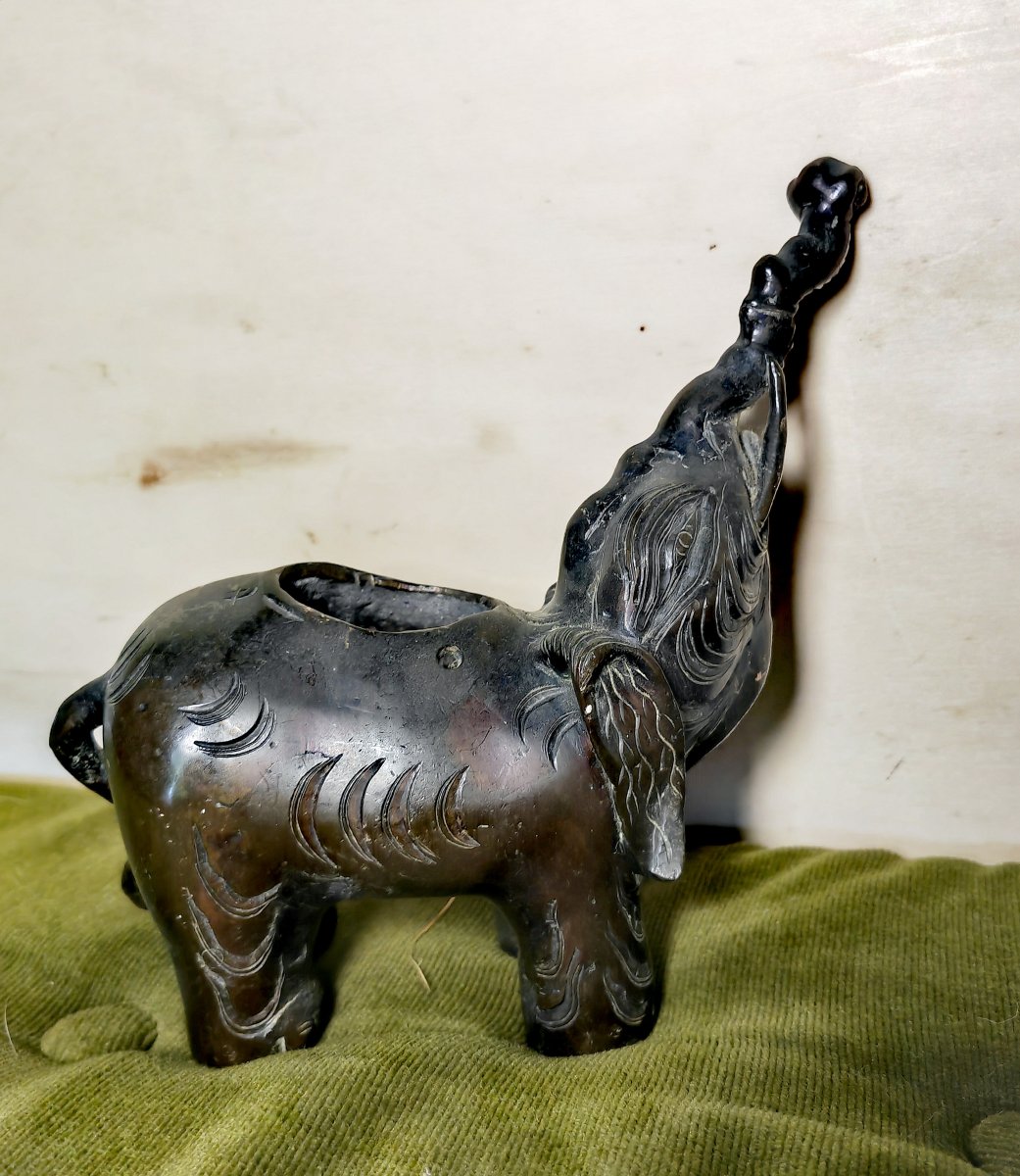 Beau Brûle Parfum en Bronze, Éléphant Patine Sombre, Japon, Meiji XIXe Siècle -photo-2