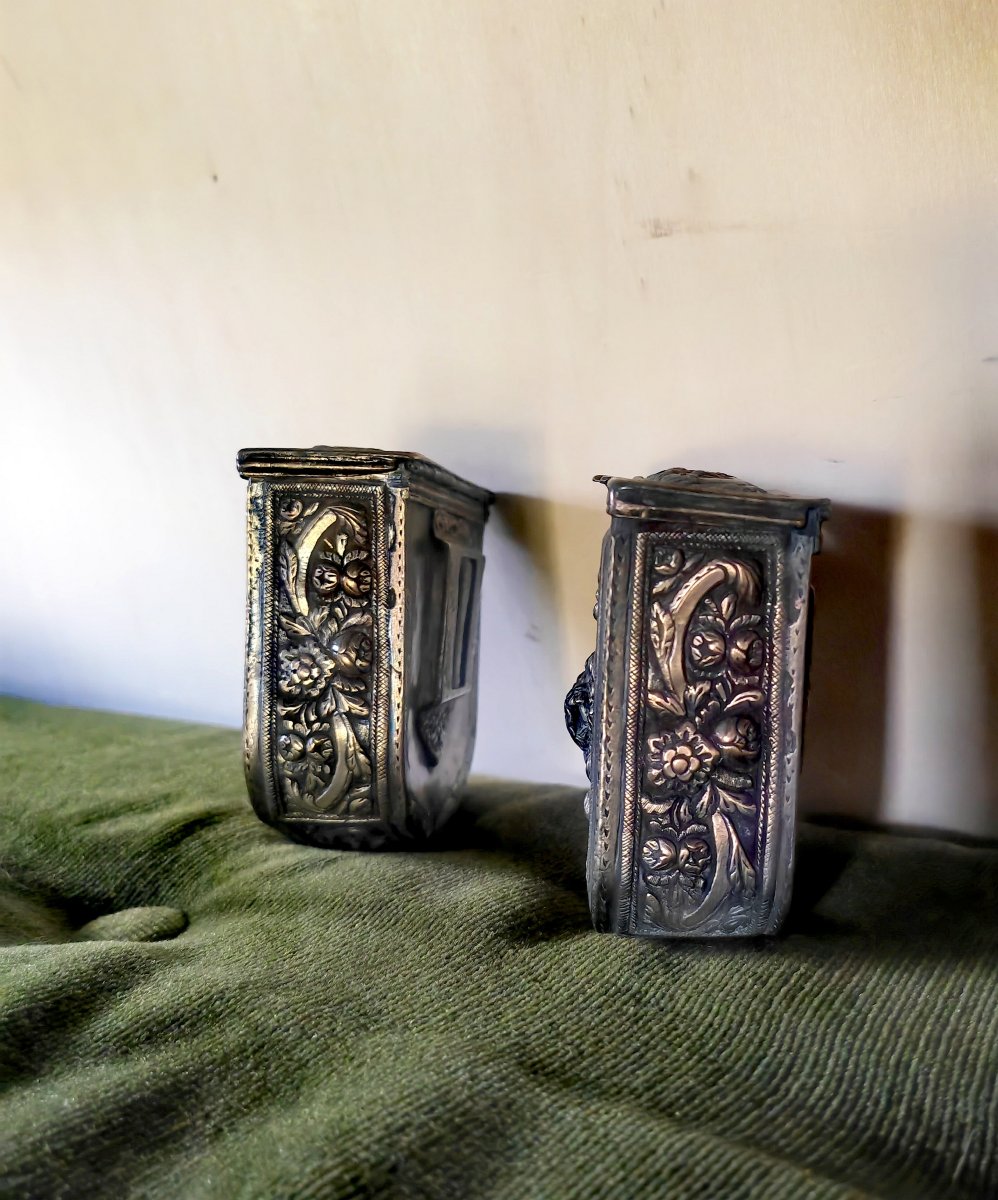 Belle Paire de Cartouchières, Boîtes à Poudre, Bronze Argenté, Empire Ottoman, XiXe ou avant -photo-2