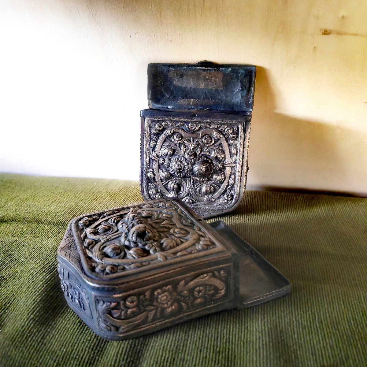 Belle Paire de Cartouchières, Boîtes à Poudre, Bronze Argenté, Empire Ottoman, XiXe ou avant -photo-5