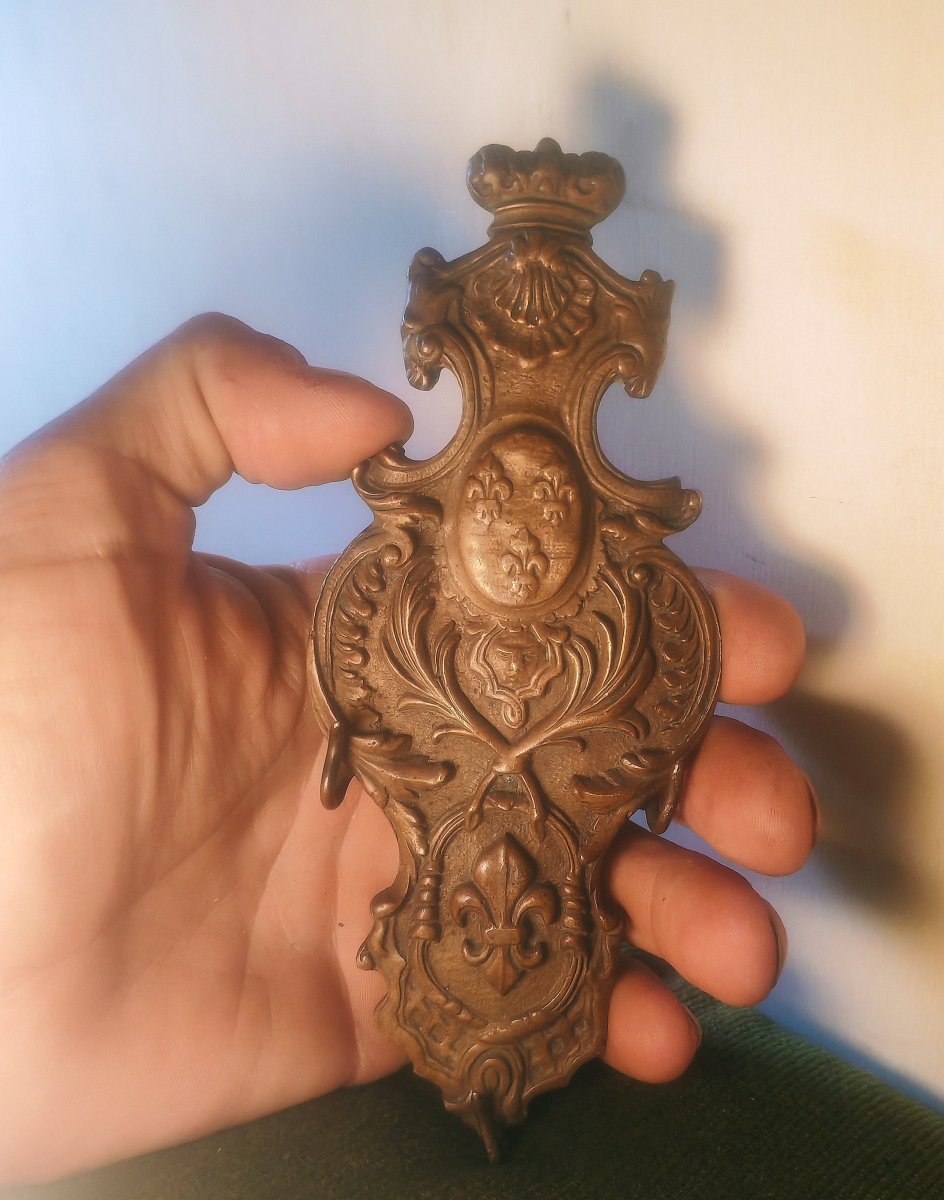 Rare Multiple Miniature Hook, Royalist Theme, Crowned Fleur-de-lis, Restoration Period-photo-4