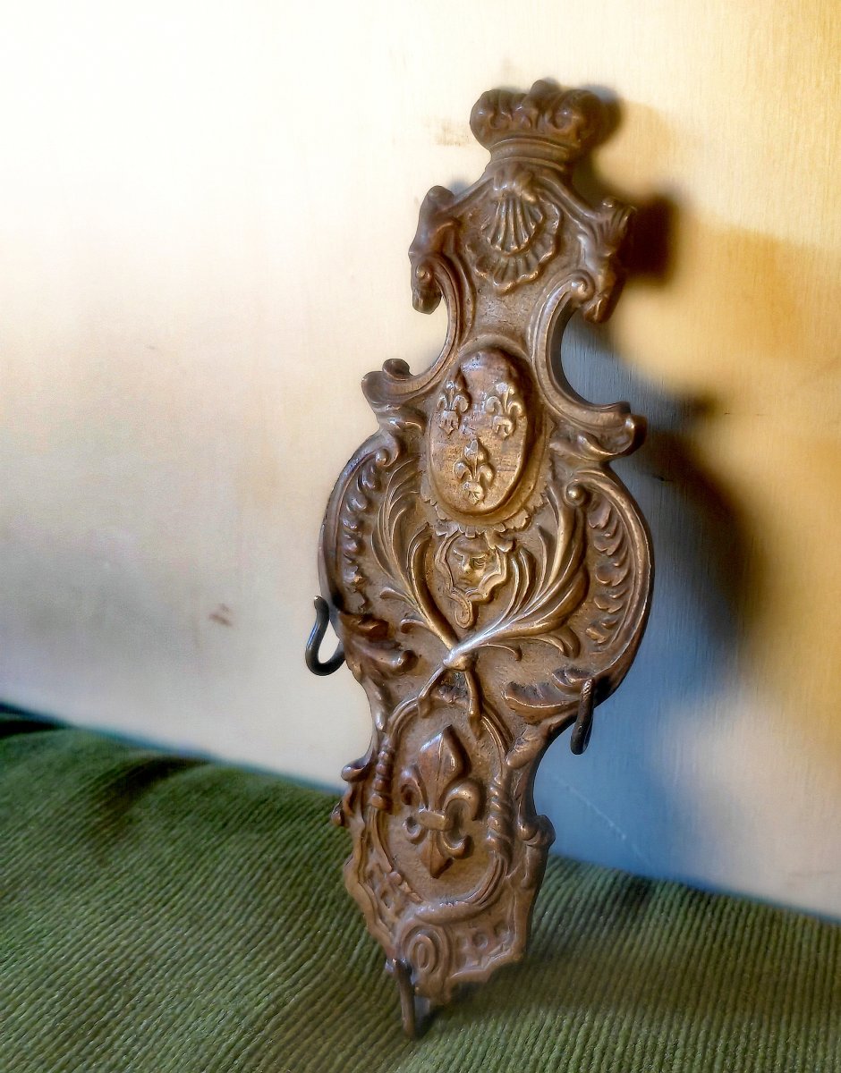 Rare Multiple Miniature Hook, Royalist Theme, Crowned Fleur-de-lis, Restoration Period