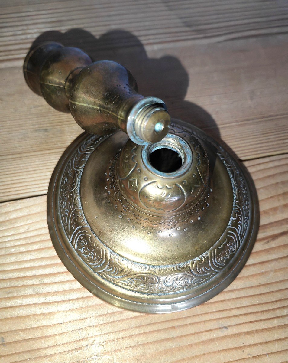 Pretty Toilet Candlestick, 18th Century French Bronze, Garlands Of Flowers-photo-4
