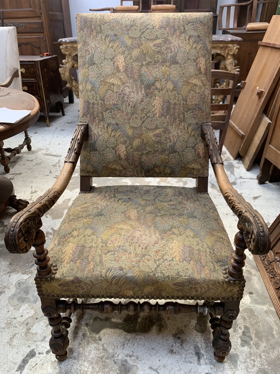 Grand  fauteuil de style Louis XIII-photo-2
