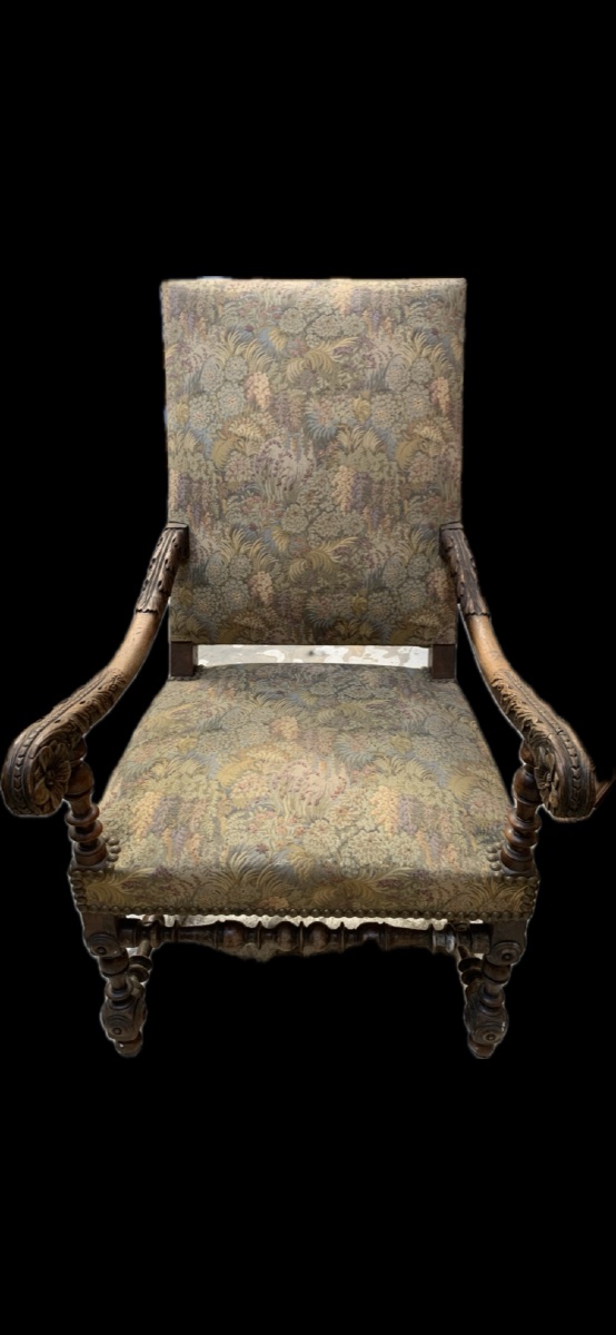 Grand  fauteuil de style Louis XIII
