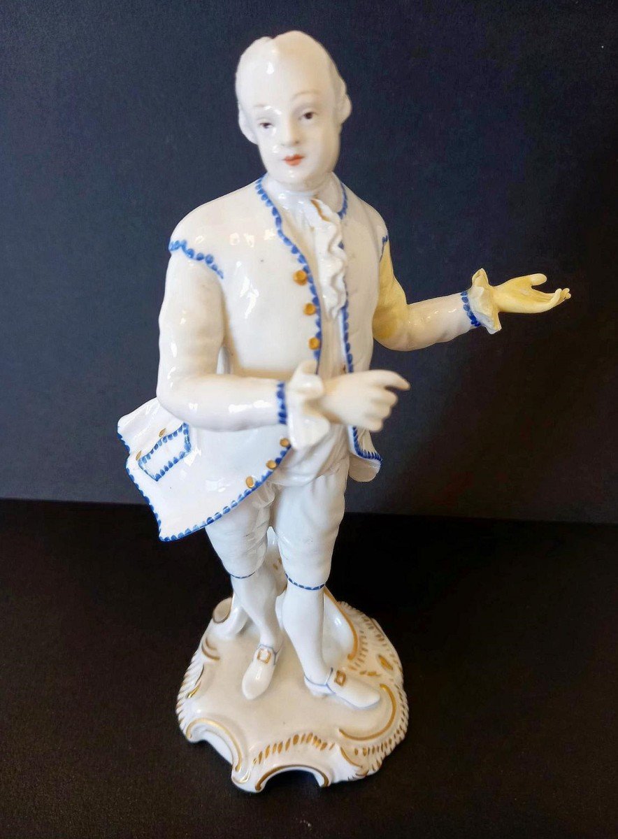 Porcelain Figurine: Germany XIXth Century.