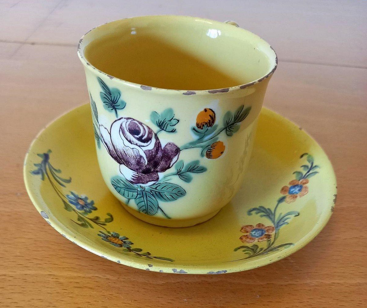 Earthenware Cup: Marseille XVIIIth Century.-photo-2