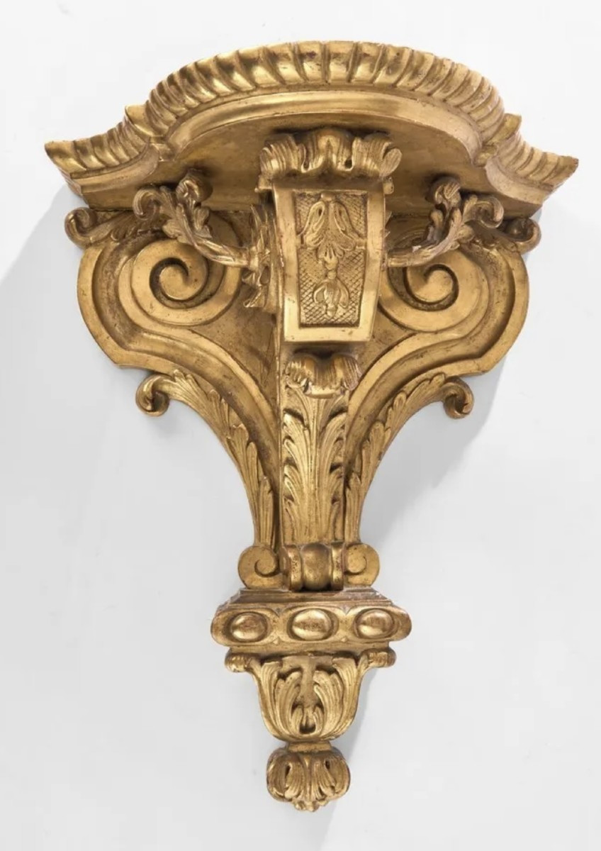 Console d'applique en bois doré