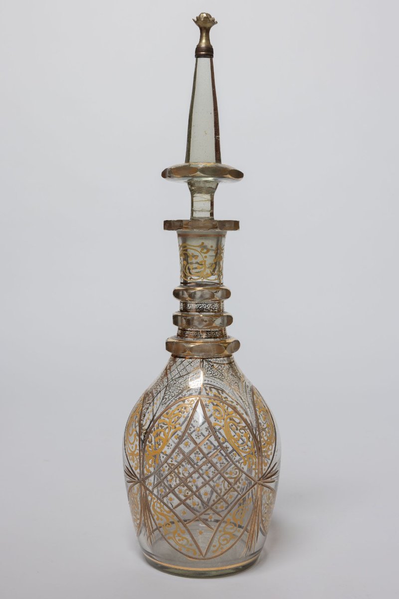 Carafe ottomane en verre  de Bohème peint et doré et bronze doré-photo-1