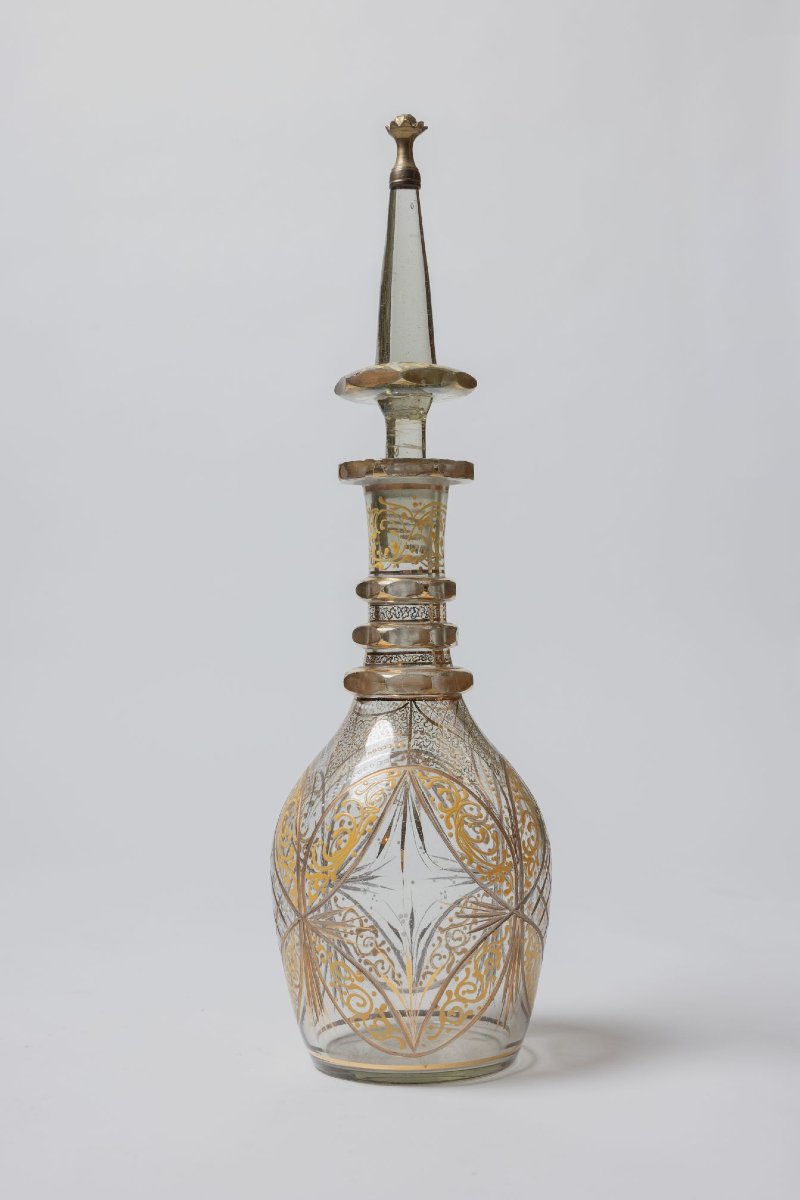 Carafe ottomane en verre  de Bohème peint et doré et bronze doré