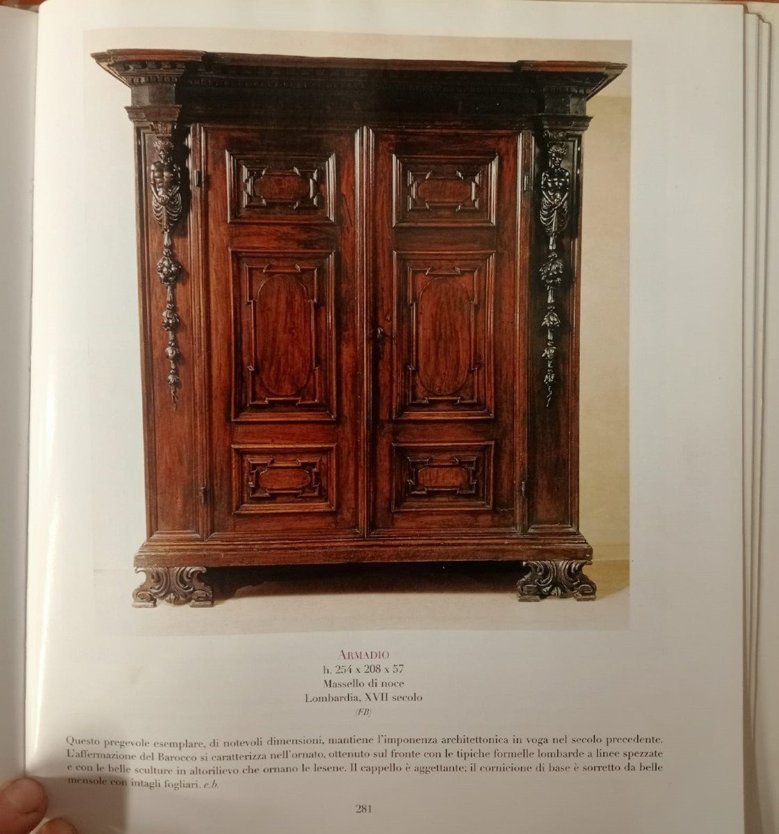 Armoire Lombarde à Cariatides-photo-1