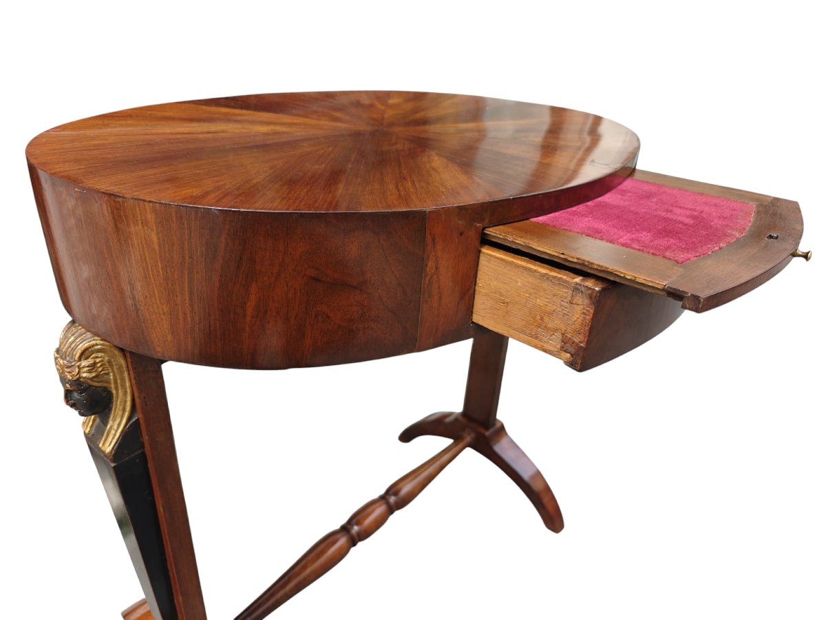 Retour D’égypte Small Table-photo-2