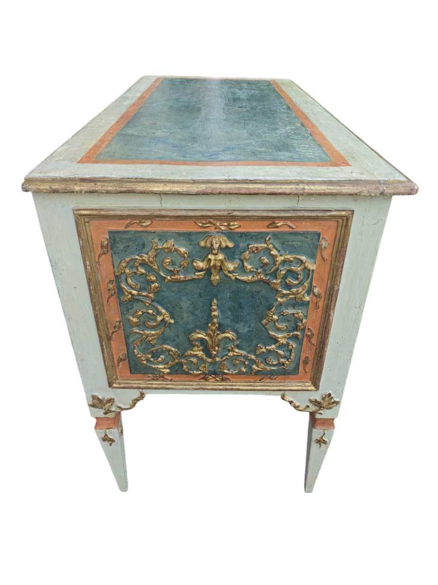 Neoclassical Lacquered Chest Of Drawers-photo-5