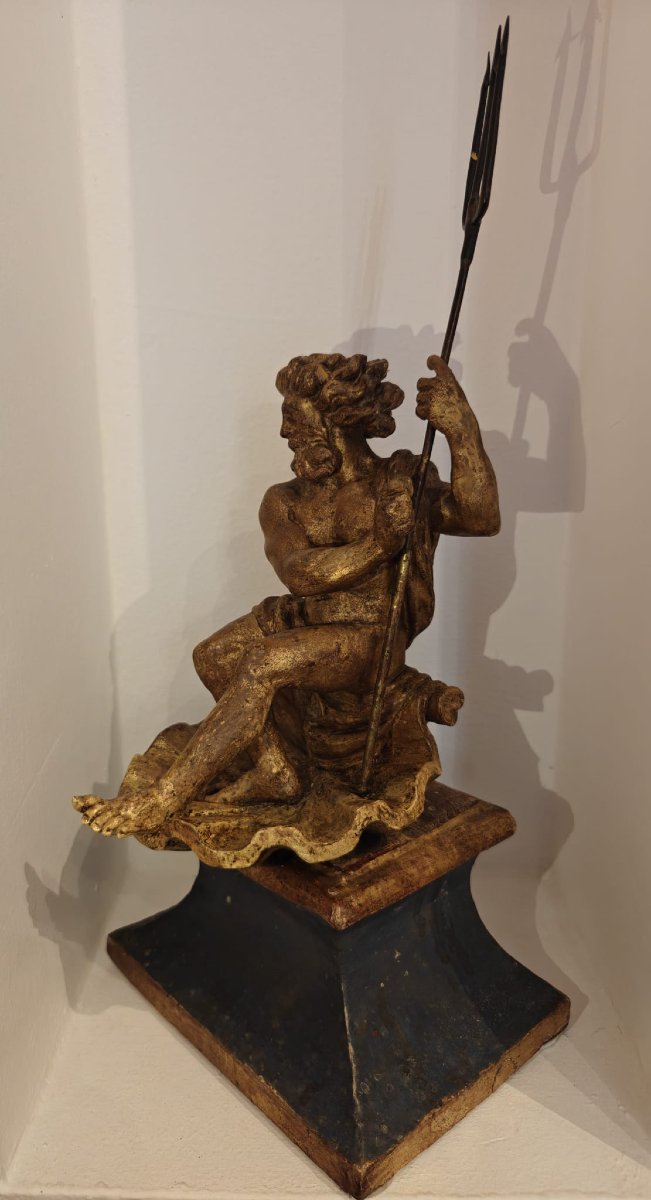 Neptune en bois doré-photo-2
