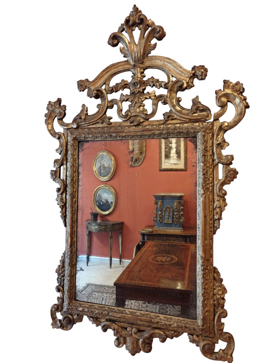 Mid-18th-century Venetian Mirror-photo-4