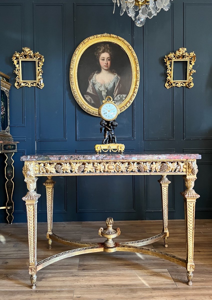 Table De Milieu D’époque Napoléon III En Bois Doré Et Sculpté à Décor De Raisins - XIXe