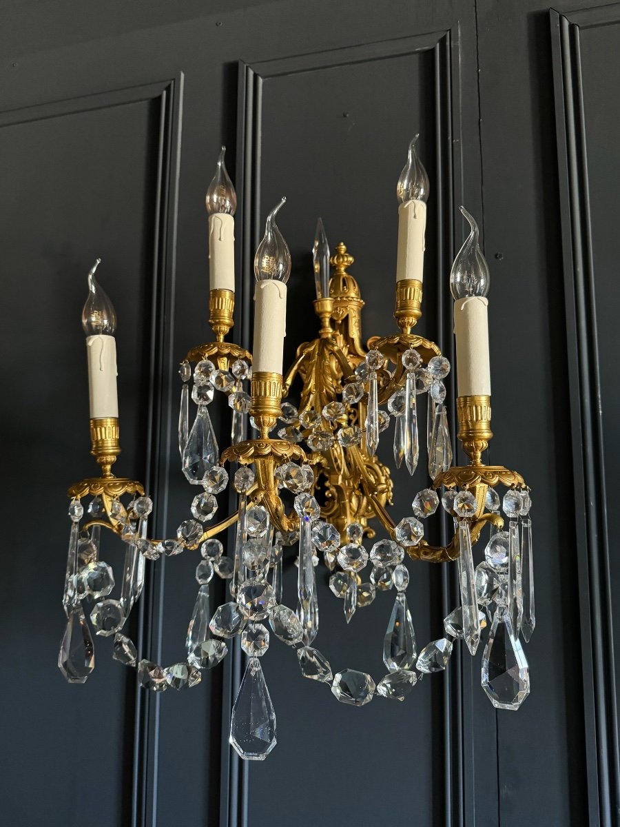 Paire D’appliques Luminaires Du XIXe En Bronze Doré Et Pampilles En Cristal De Style Louis XIV-photo-4