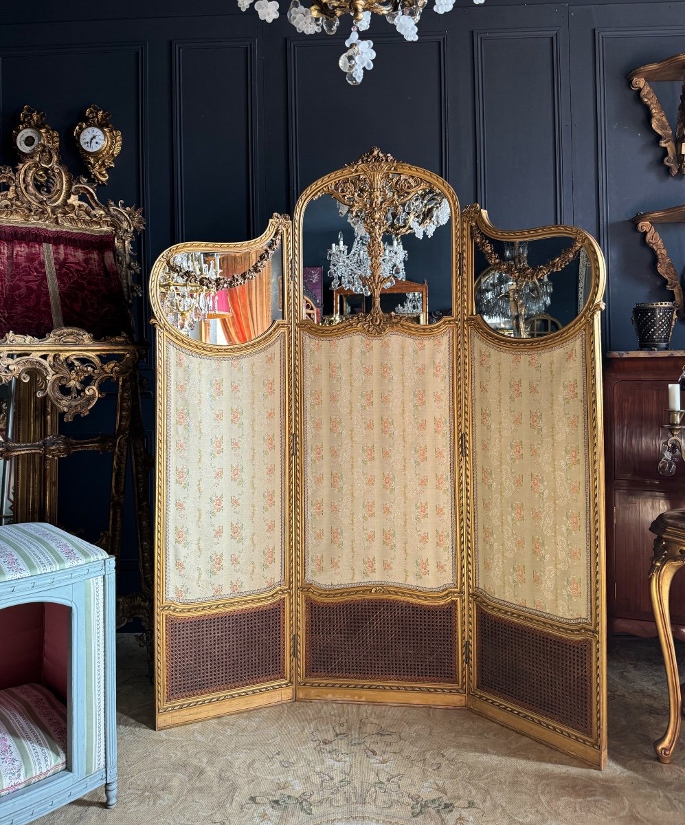 Paravent à 3 Feuilles De La Fin Du XIXe En Bois Doré Et Sculpté De Style Louis XVI-photo-2