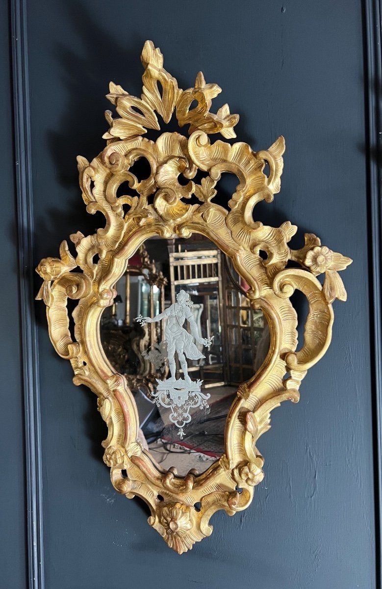 Paire De Miroirs Italiens Du XVIIIe En Bois Doré De Style Louis XV-photo-1