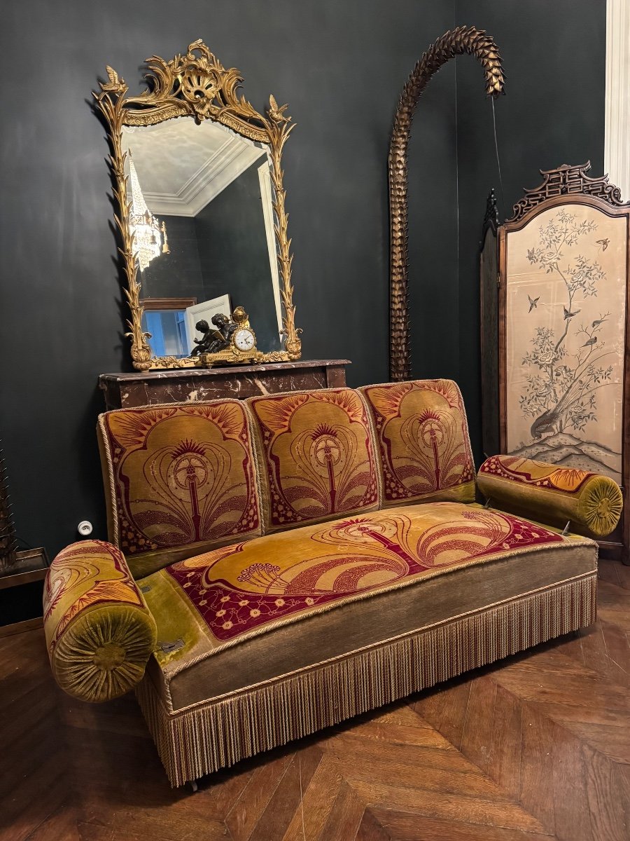 Art Nouveau Period Sofa Upholstered In Its Original Velvet Fabric - 20th Century -photo-4
