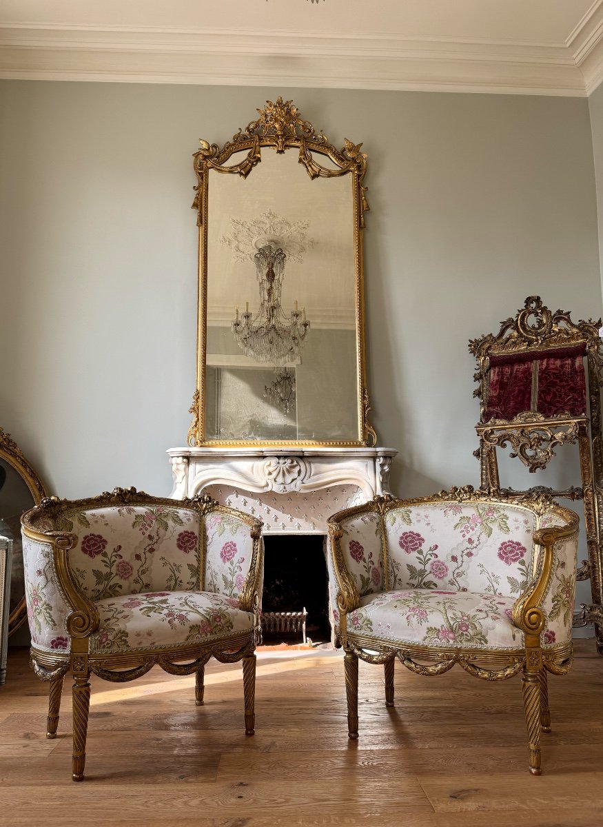 Napoleon III Period Living Room In Gilded And Carved Wood In Louis XVI Style - 19th Century -photo-4