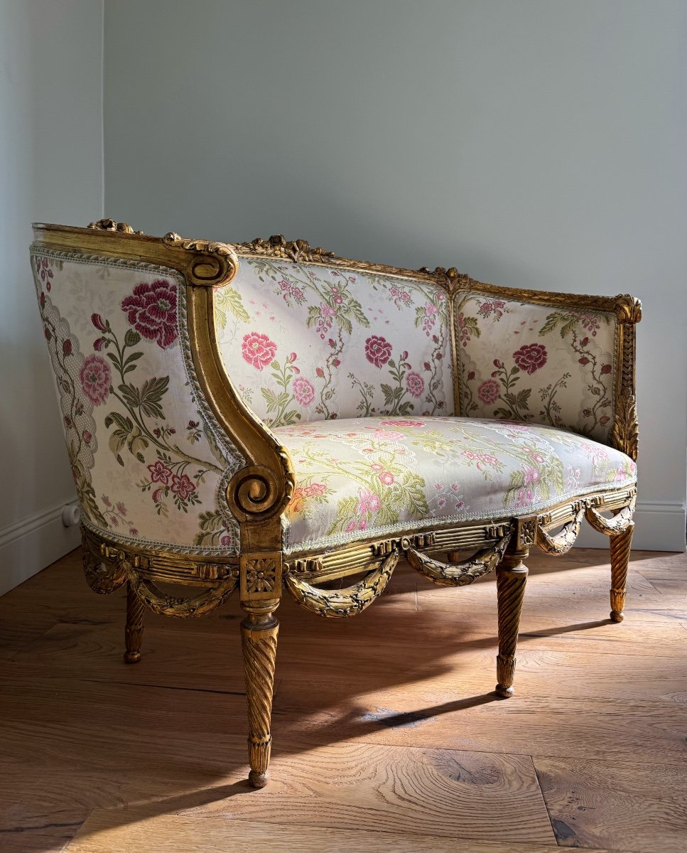 Napoleon III Period Living Room In Gilded And Carved Wood In Louis XVI Style - 19th Century -photo-1