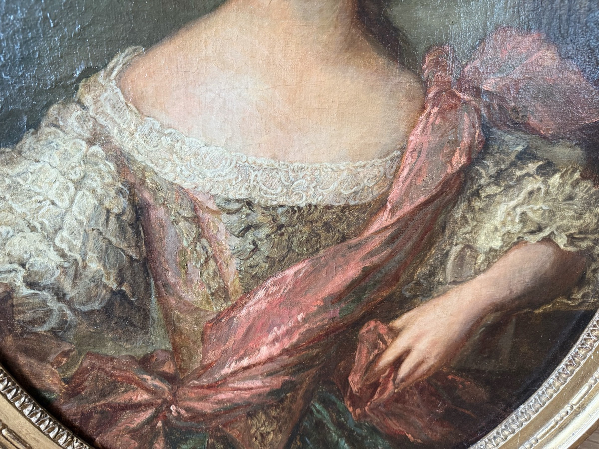 Portrait de la fin du XIXe siècle d'une jeune femme élégante dans son cadre-photo-5