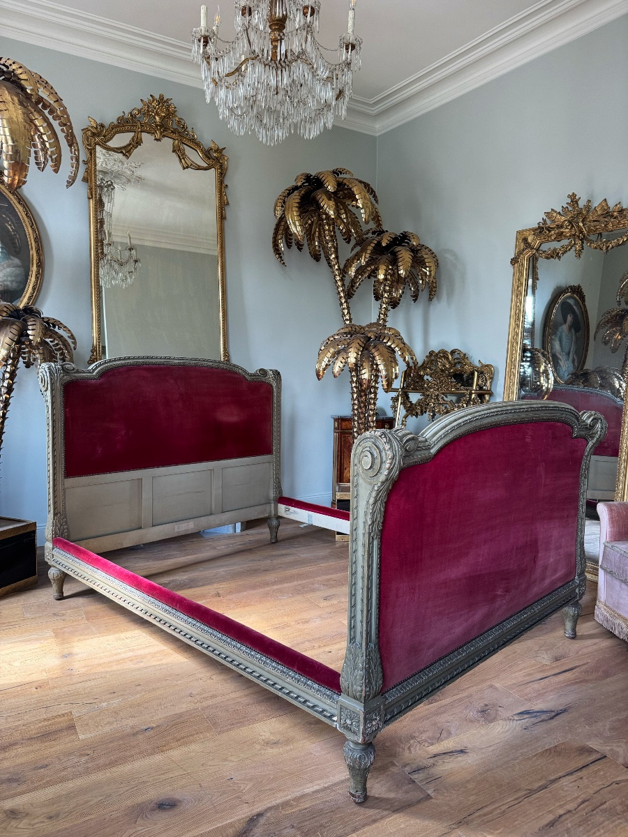 Late 19th Century Painted Wooden Bed - Louis XVI Style