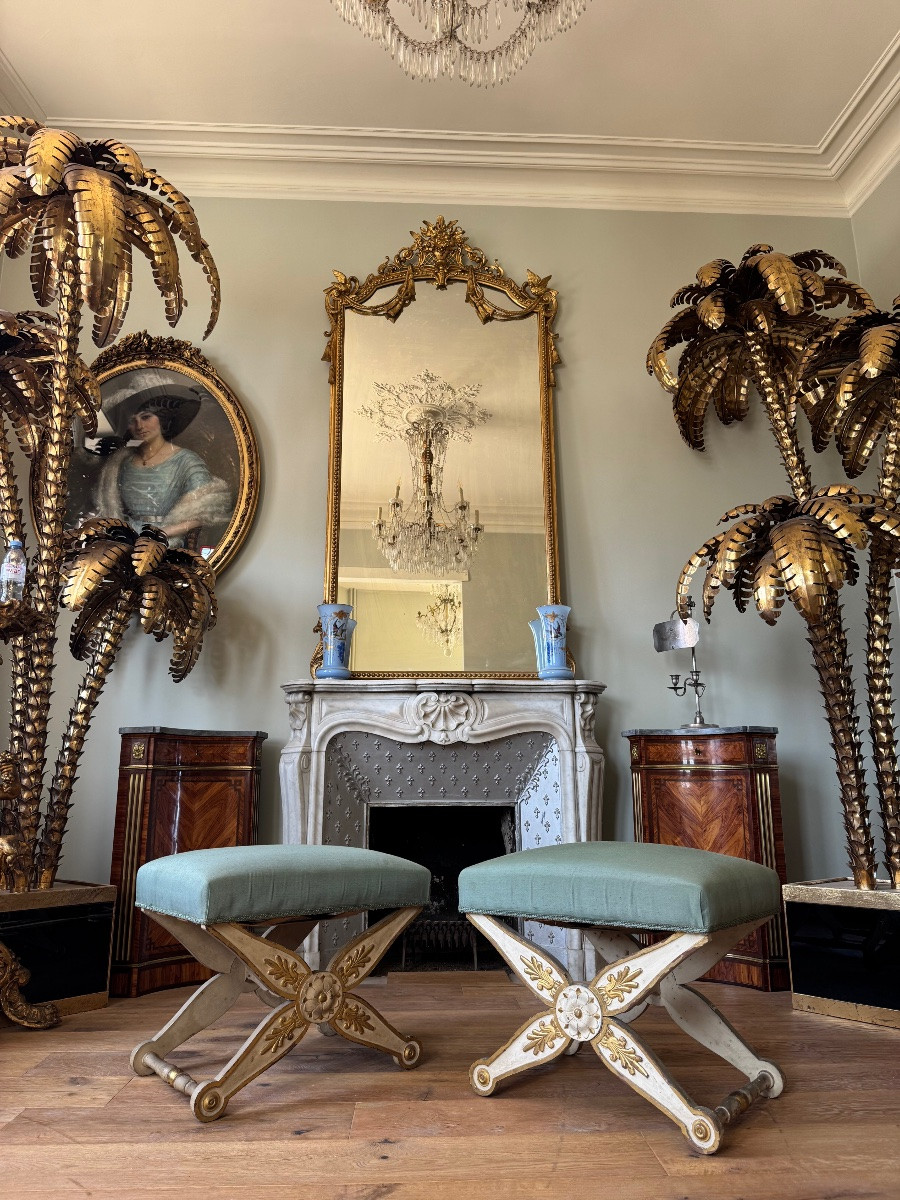 Pair Of Late 19th Century X-shaped Stools In Carved And Lacquered Wood -photo-2