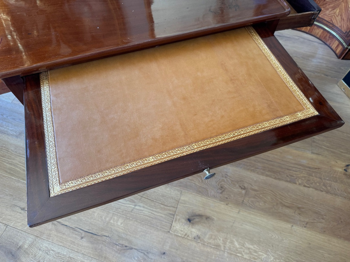 18th Century Mahogany Writing Table -photo-2