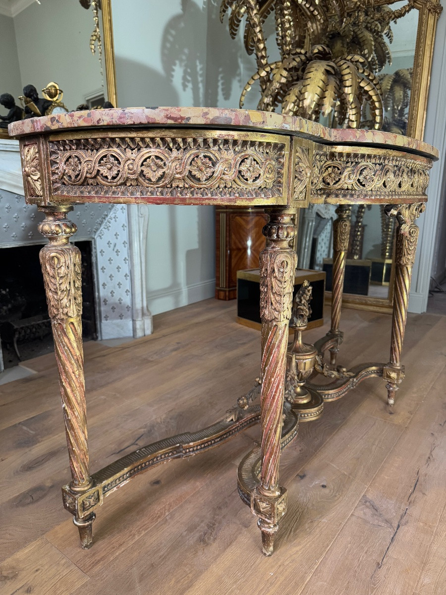 Console à 4 pieds de la fin du XIXe siècle en bois doré de style Louis XVI -photo-1