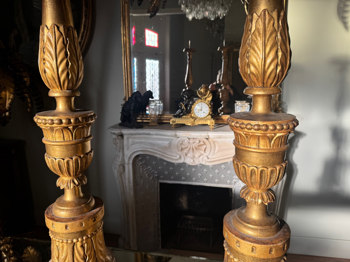 Paire de piques cierges du XVIIIe siècle en bois doré - H1m10-photo-2