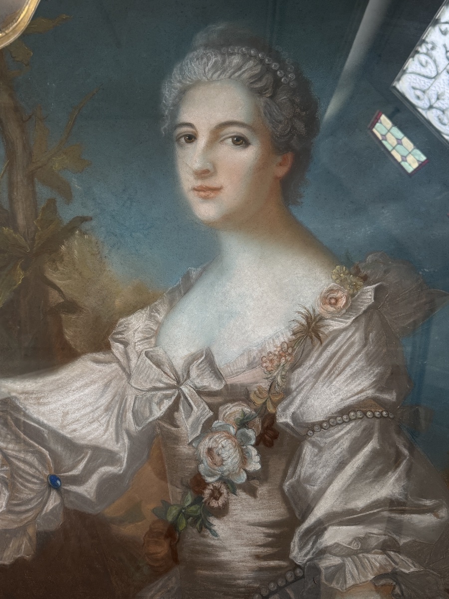 Pastel du XIXe siècle représentant une jeune femme, signé à l’arrière Alphonse Giroux -photo-3