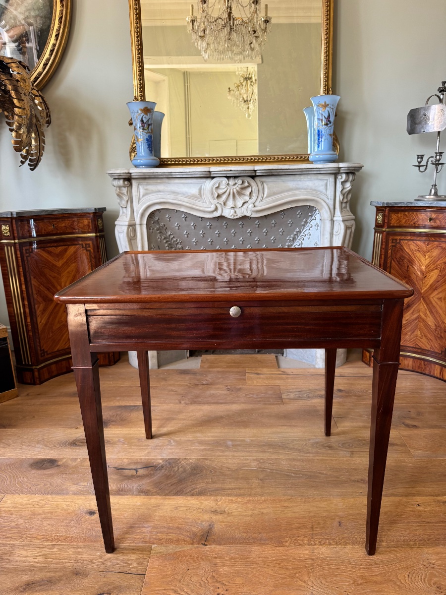 18th-century Mahogany Writing Desk -photo-2