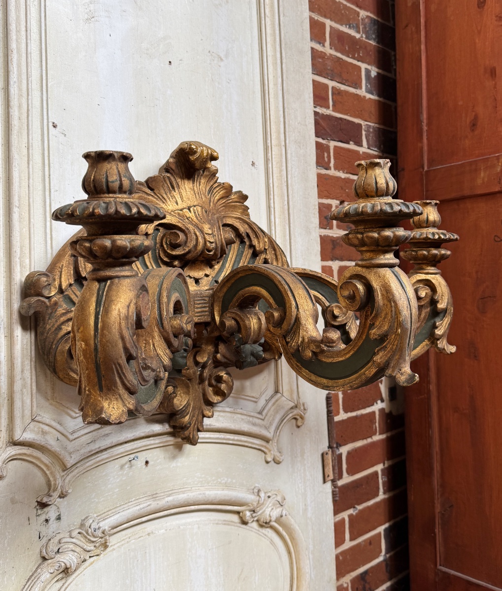 Pair Of Italian Wall Sconces From The Napoleon III Period, Made Of Painted And Gilded Wood—19th Century -photo-3