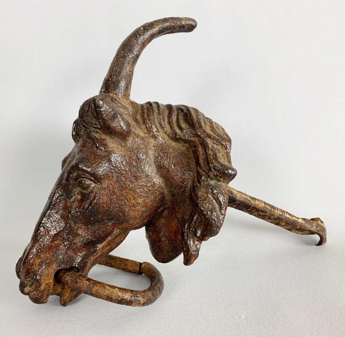 Horse Attachment Ring From The End Of The Eighteenth Cast Iron Representing A Unicorn-photo-4