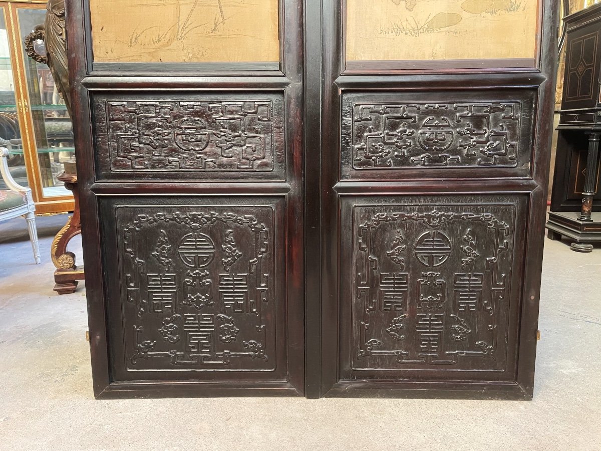 Paire De Portes Chinoises Du XIXe Ornée De Deux Paires De Peintures Sur Soie-photo-2