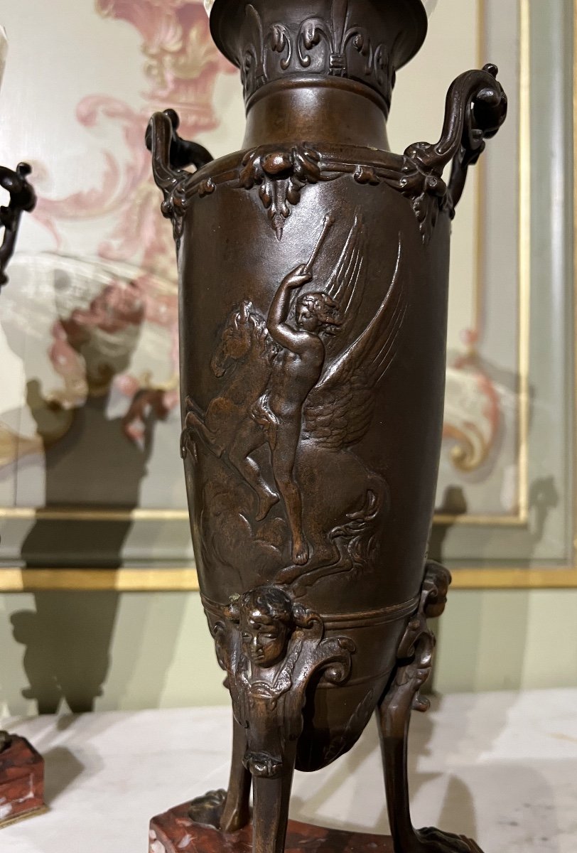 Pair Of Vases In The Shape Of Amphora From The Napoleon III Period In Bronze In The Style Of F.barbedienne-photo-3