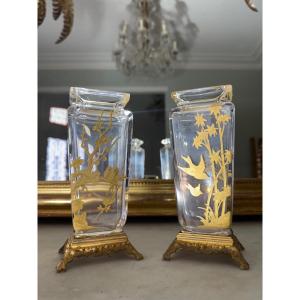 Paire de vases japonisant de la fin du XIXe siècle en cristal de Baccarat 