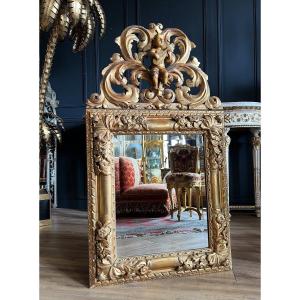 Miroir Italien D’époque Napoléon III En Bois Doré à Décor D’un Bébé Musicien