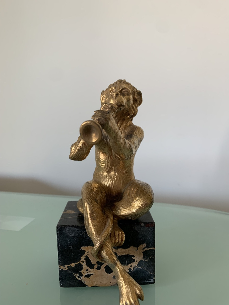 Bronze singe a la clarinette -photo-4