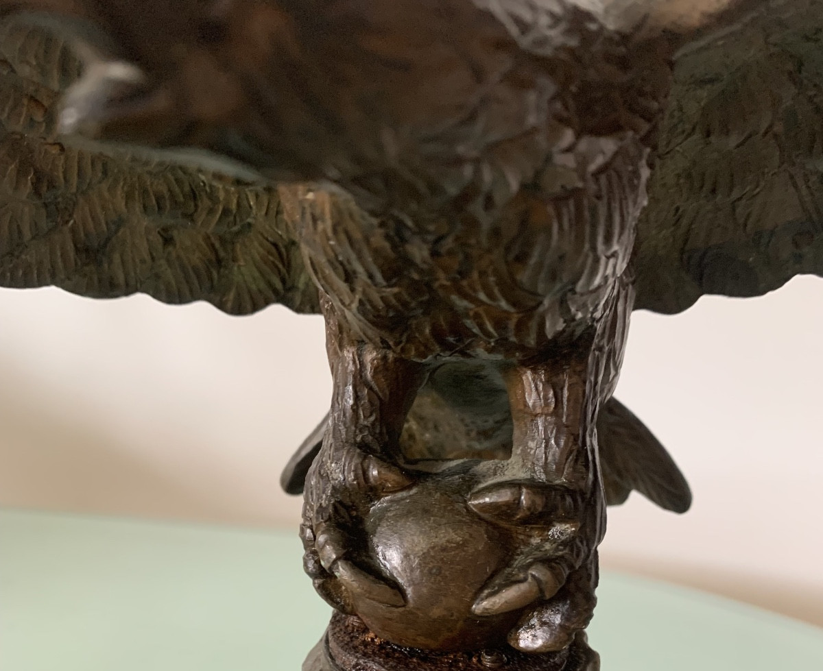 Bronze Sculpture Of The Eagle-photo-2