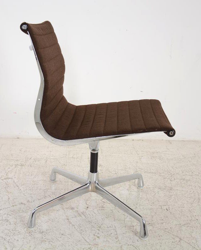 Office Chair Model Ea 105- Alu Group – 1958 By Charles And Ray Eames Edition Herman Miller-photo-3