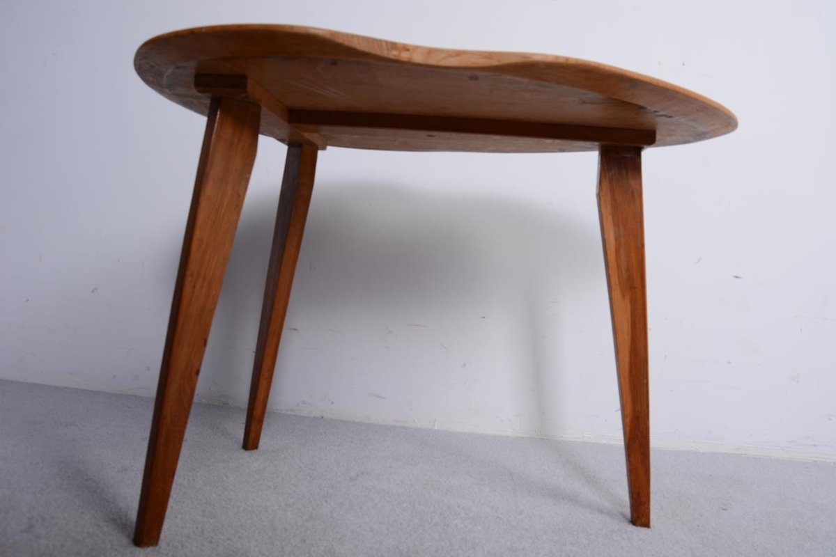 Table basse tripode, en chêne massif édition Steiner-photo-1