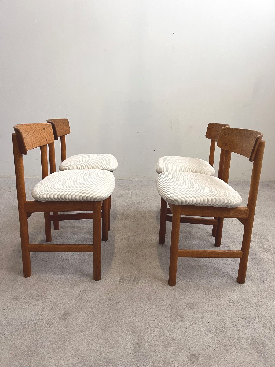 4 Danish Chairs By Borge Mogensen For Søborg Møbelfabrik Design 1960s.